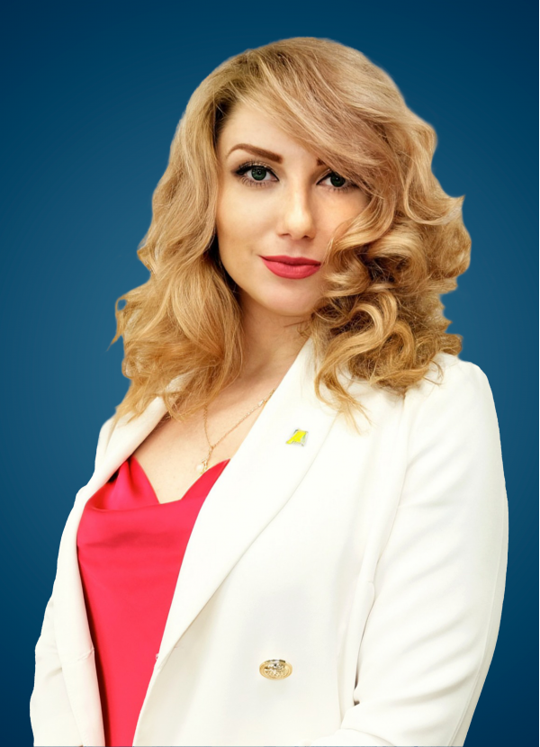 фото сотрудника